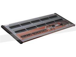 LSC maXim XXLP, 120 faders, 1024 DMX channel console
