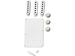 FENDER Accessory Kit Strat - white plastové kryty Strat