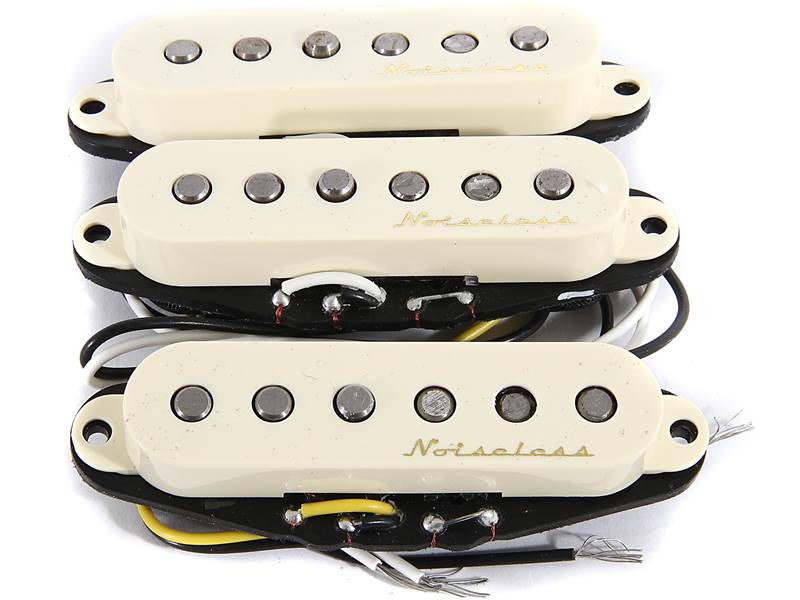 FENDER Vintage Noiseless Strat Pickups, Aged White | Snímače - 01