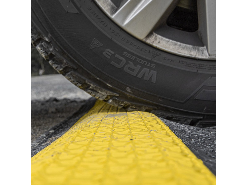 Adam Hall Defender MICRO 2 | Kabelové přejezdy - 08