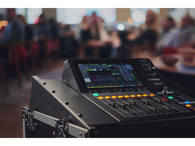 Yamaha DM3S - kompaktní digitální mixpult | DM3 kompaktní digitální konzole - 08